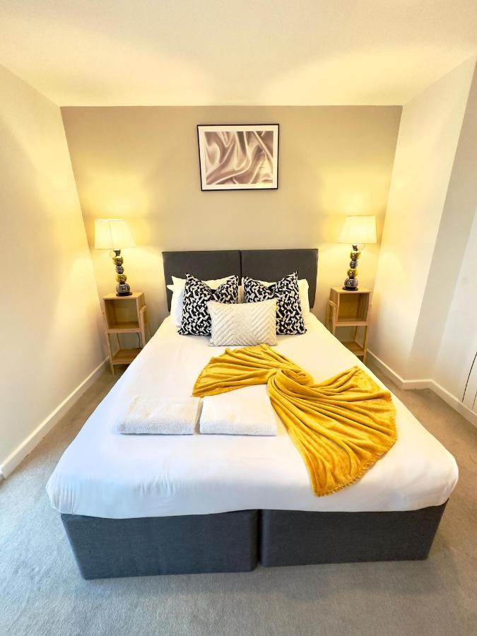 Koala & Tree - Modern 1 Bed Apartment For 4 Guests In The Heart Of Cambridge - Short Lets & Serviced Accommodation エクステリア 写真